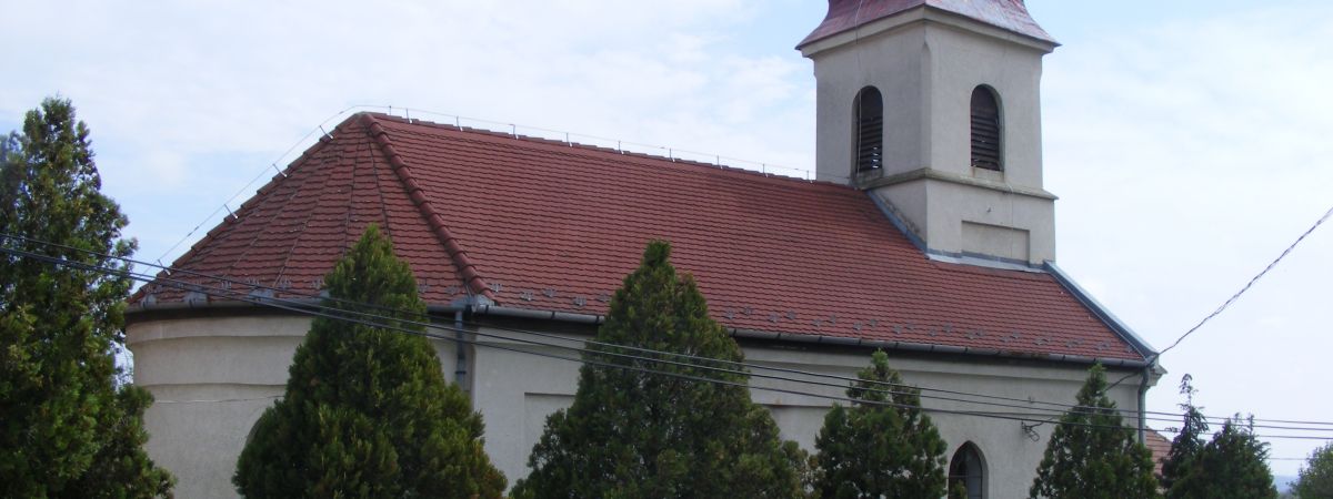 Vácegresi Evangélikus Leányegyházközség temploma